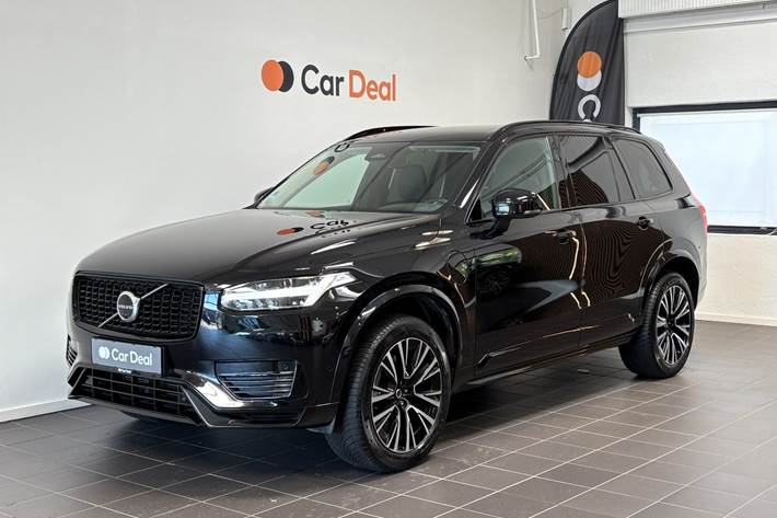 Sort Volvo XC90 fra 2023