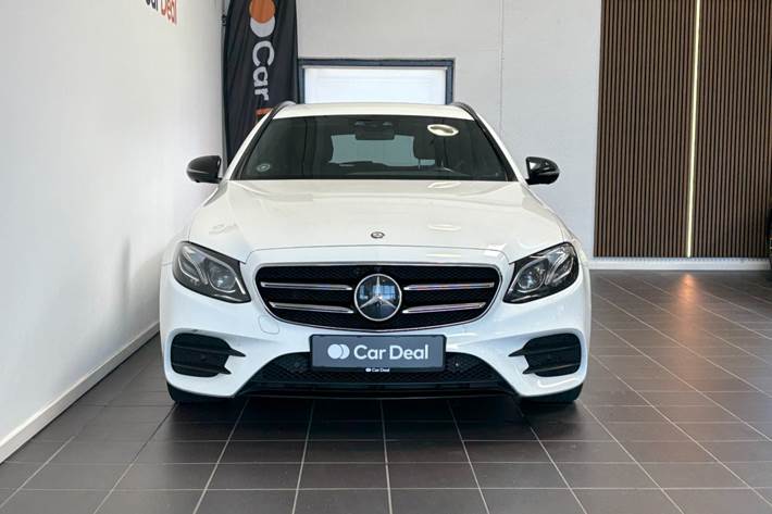 Hvid Mercedes E220 d fra 2017