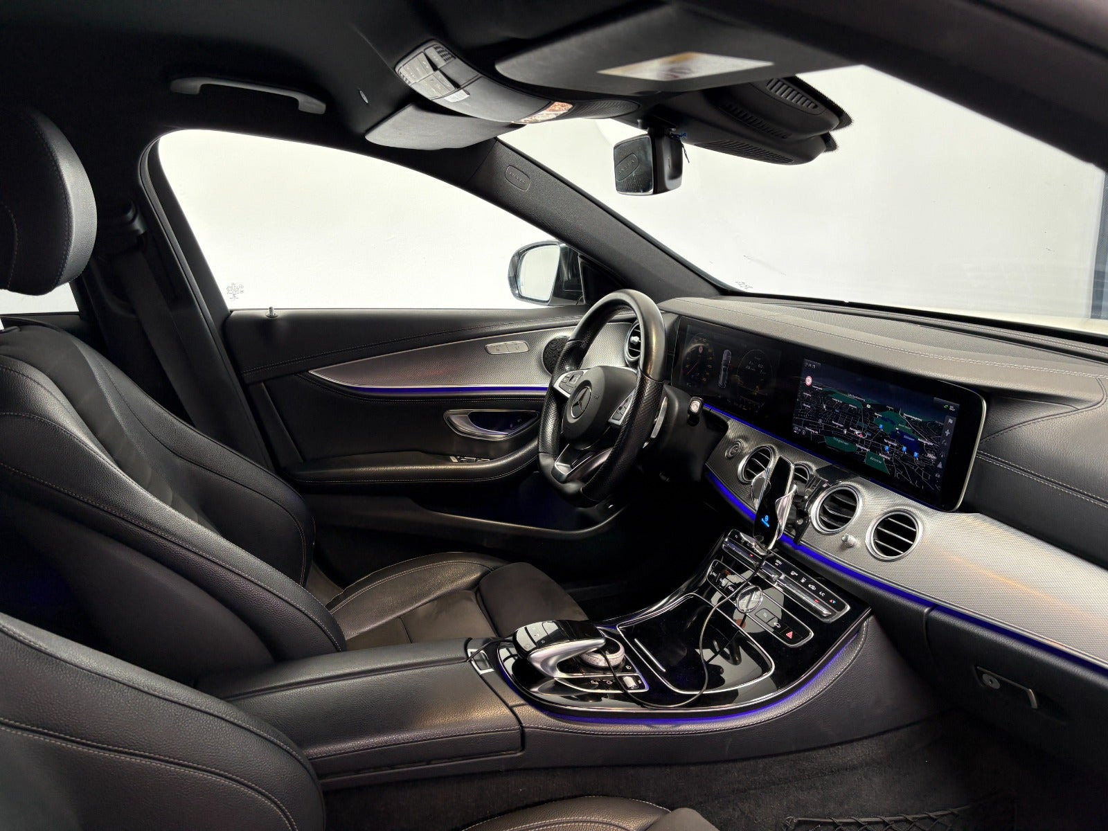 Hvid Mercedes E220 d fra 2017