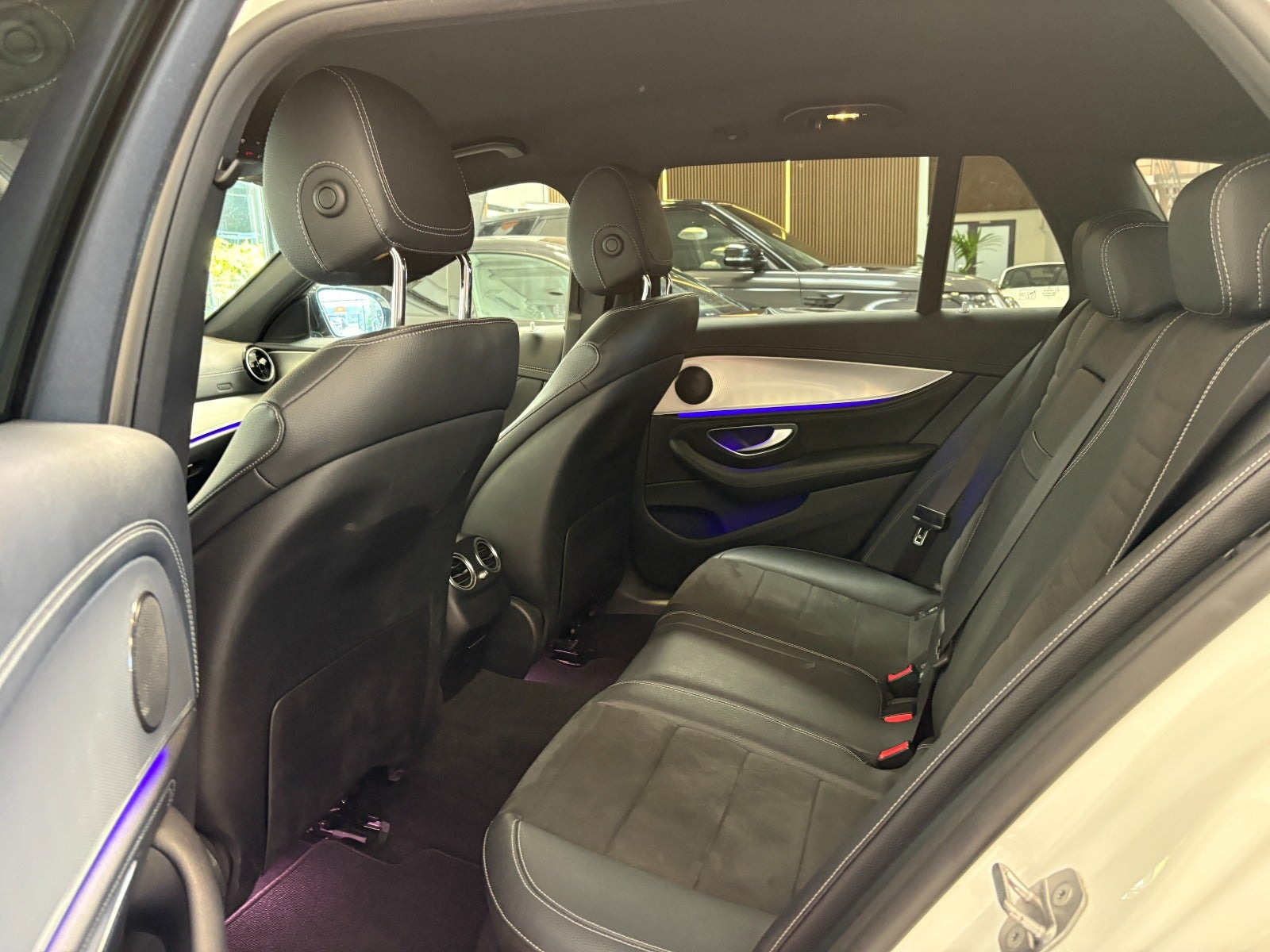 Hvid Mercedes E220 d fra 2017