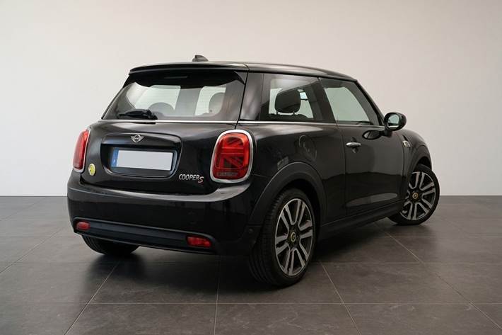 Sort Mini Cooper fra 2023