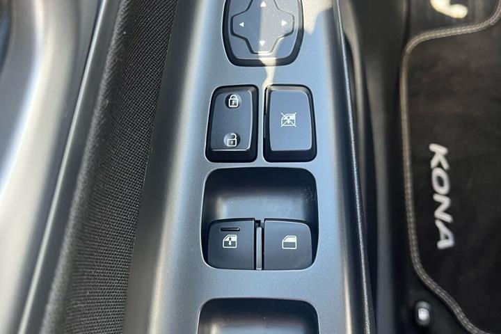 undefined Hyundai Kona fra 2020