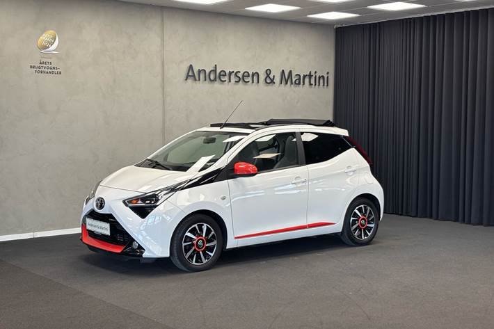 Hvid Toyota Aygo fra 2019