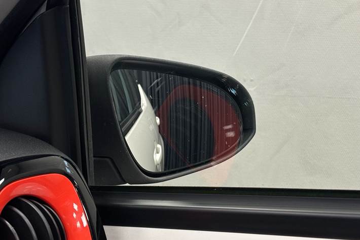 Hvid Toyota Aygo fra 2019