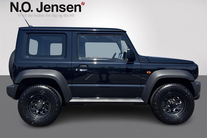 Sort Suzuki Jimny fra 2023