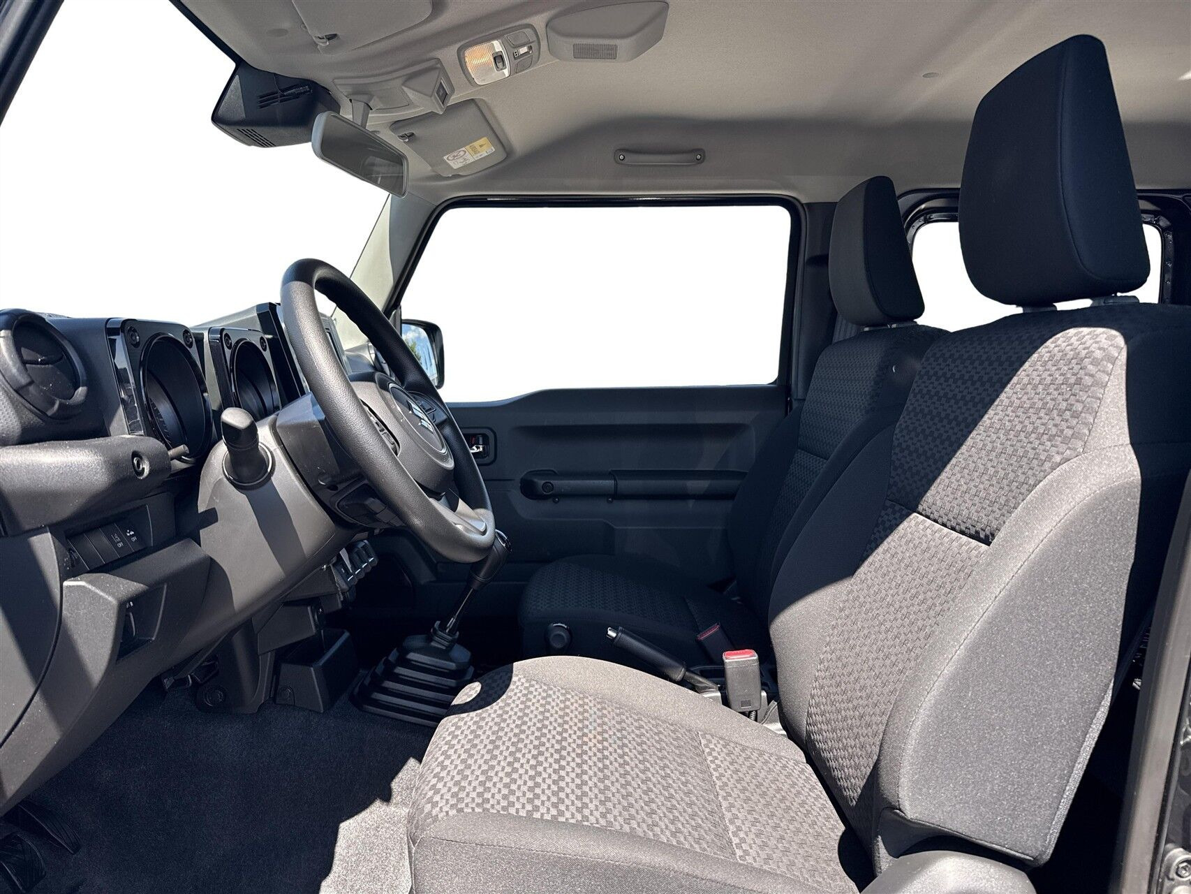 Sort Suzuki Jimny fra 2023