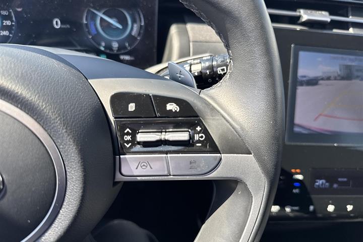 Rød Hyundai Tucson fra 2023
