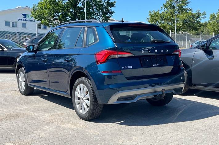 Blå Skoda Kamiq fra 2021