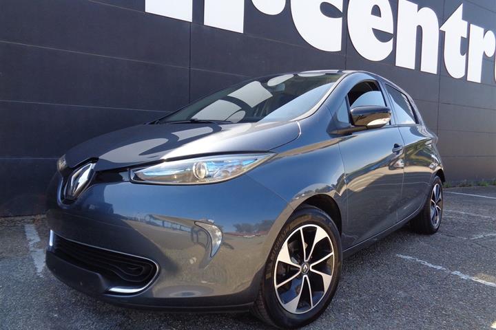 Blå Renault Zoe fra 2017 set udefra