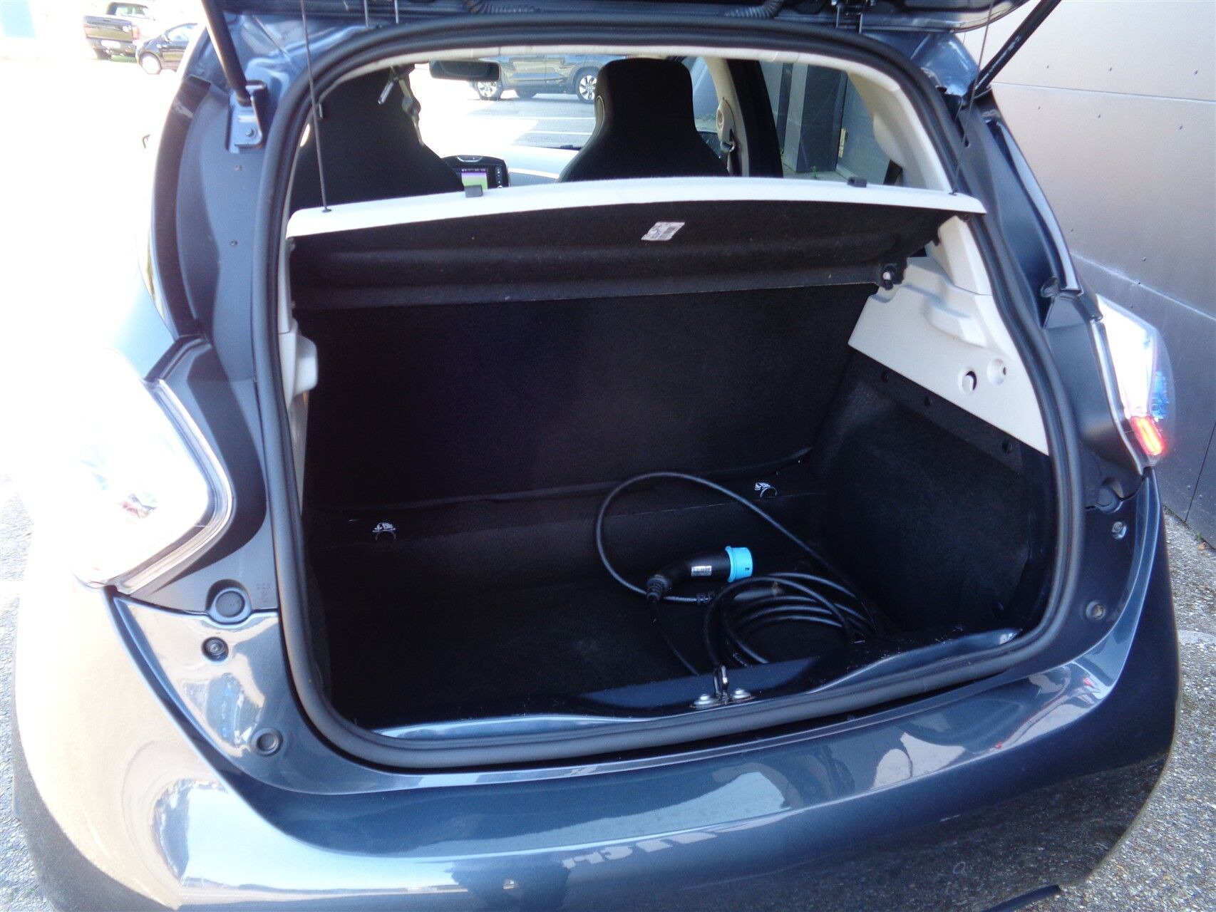 Blå Renault Zoe fra 2017