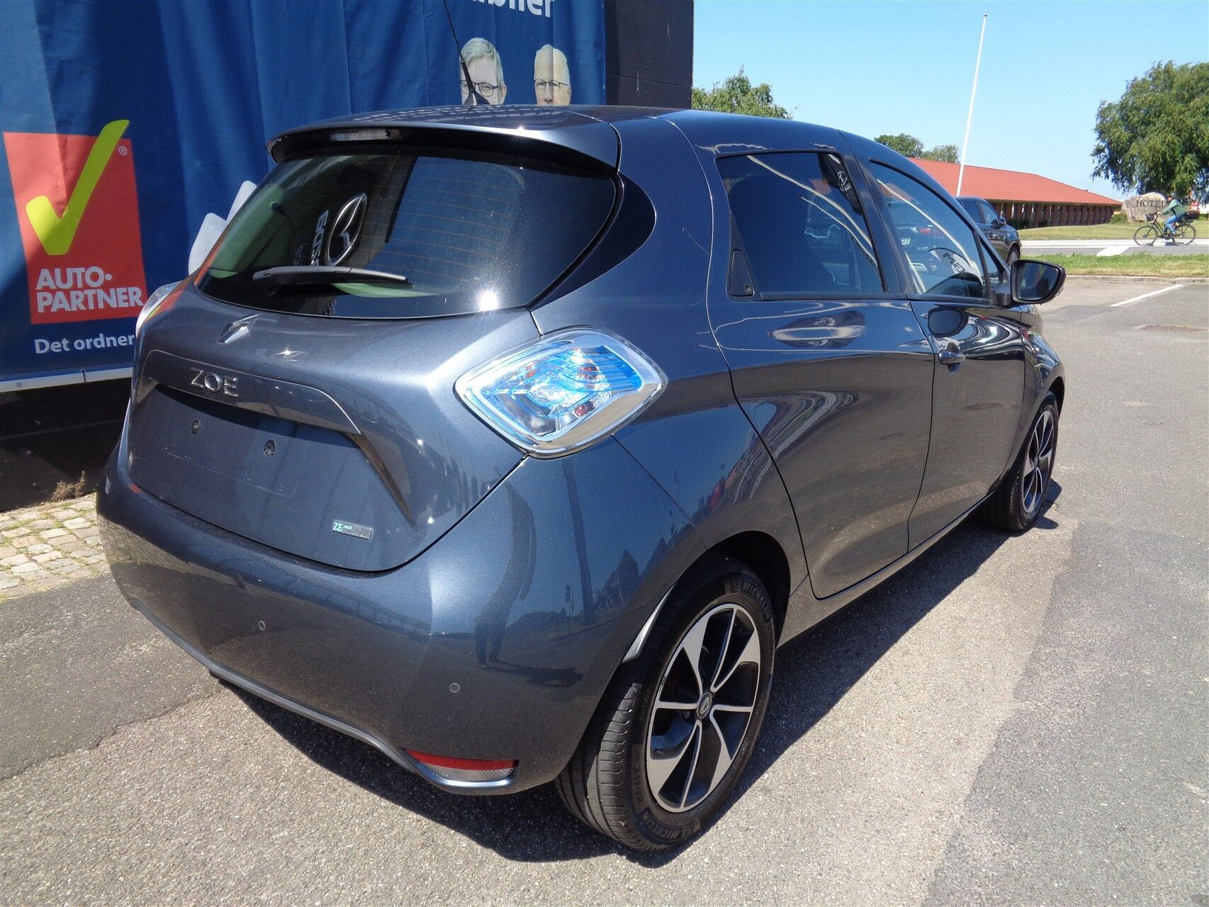 Blå Renault Zoe fra 2017