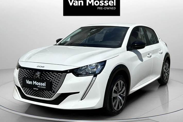 Hvid Peugeot e-208 fra 2022