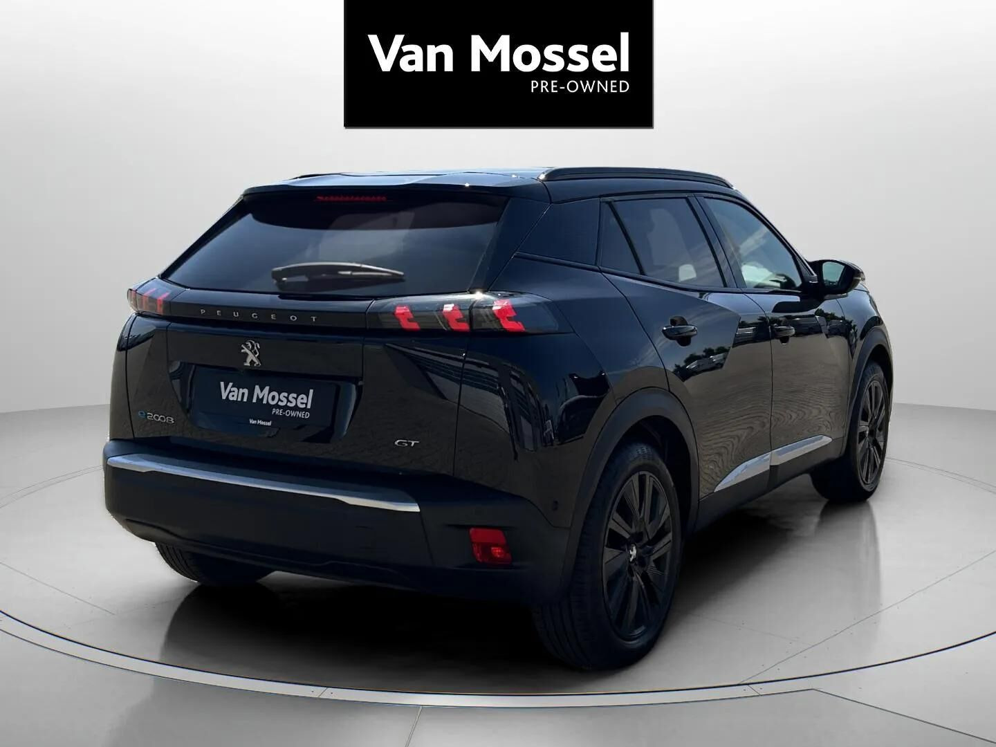 Sort Peugeot e-2008 fra 2020