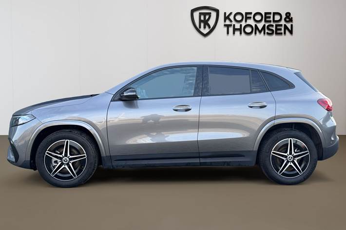 Grå Mercedes EQA 250+ fra 2024