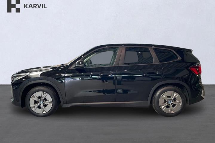 Sort BMW iX1 fra 2023