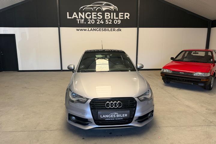 Sort Audi A1 fra 2014