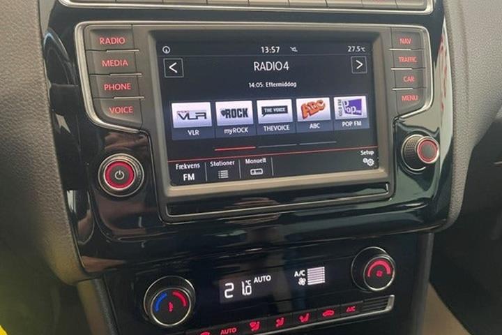 Hvid VW Polo fra 2016