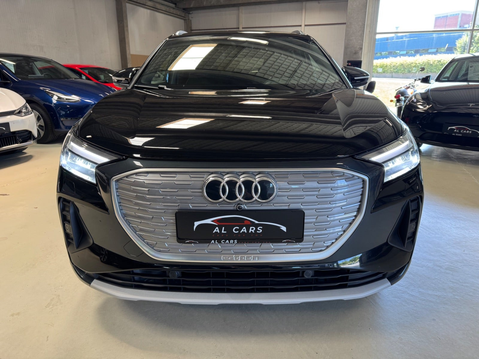 undefined Audi Q4 e-tron fra 2023