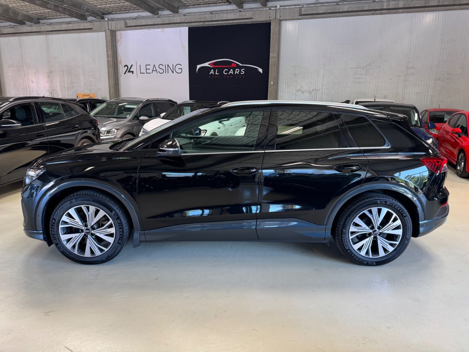 undefined Audi Q4 e-tron fra 2023