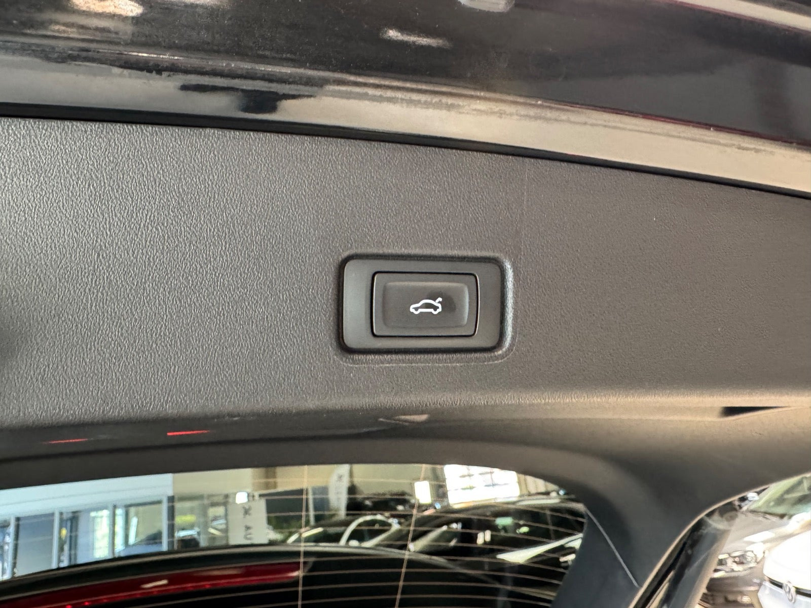 undefined Audi Q4 e-tron fra 2023
