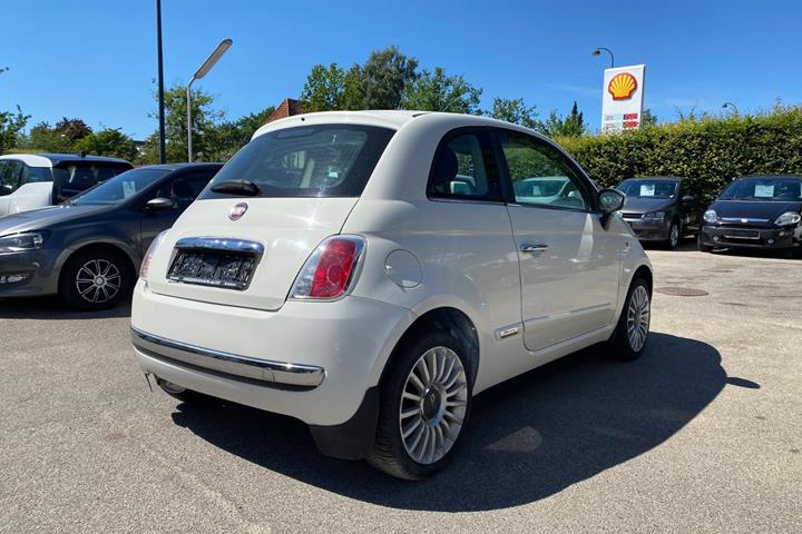Hvid Fiat 500 fra 2008