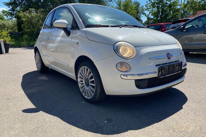 Hvid Fiat 500 fra 2008
