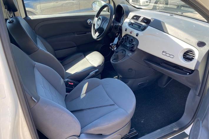 Hvid Fiat 500 fra 2008