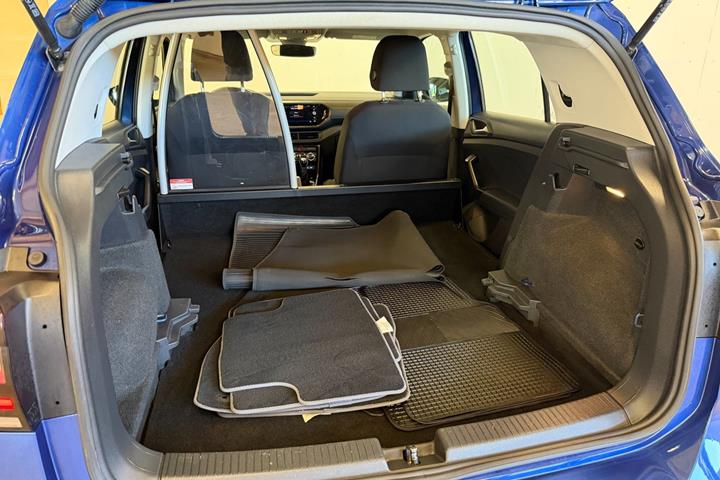Blå VW T-Cross fra 2022