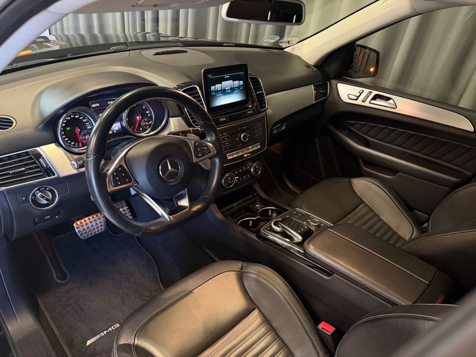 Sort Mercedes GLE350 d fra 2015