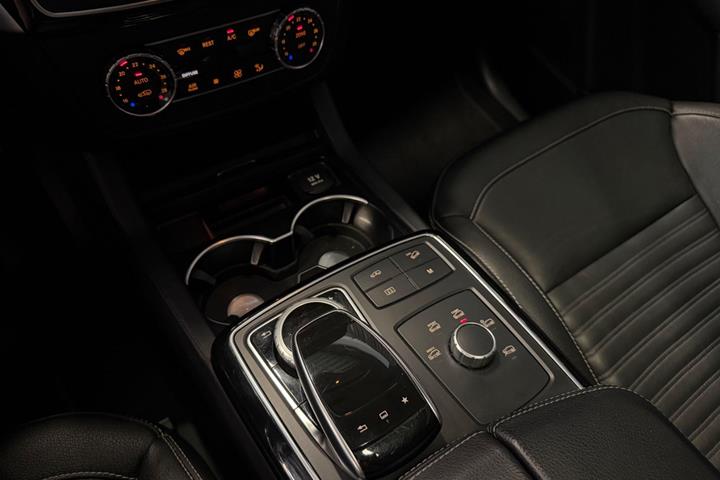 Sort Mercedes GLE350 d fra 2015