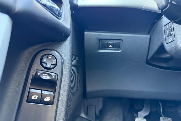 Grøn Citroën C3 fra 2012