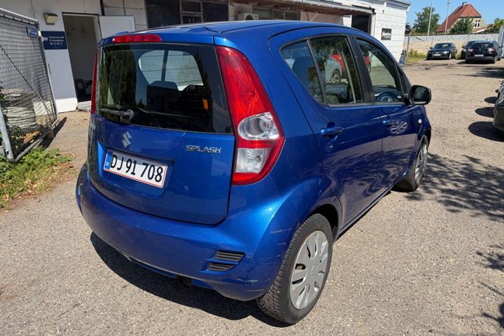 Grøn Suzuki Splash fra 2014