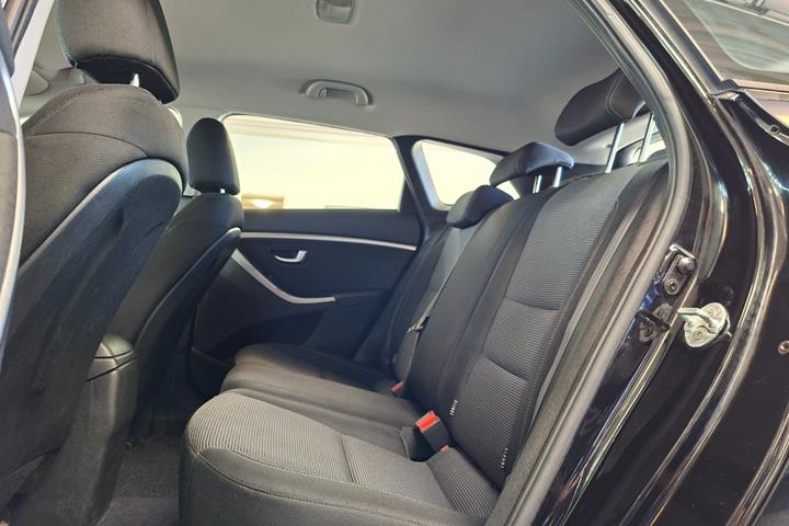 Sort Hyundai i30 fra 2014