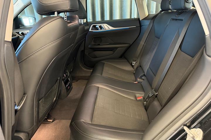 Sort BMW i4 fra 2022