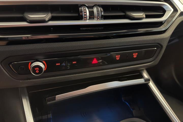 Sort BMW i4 fra 2022