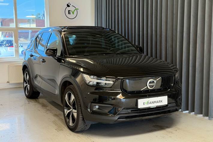 Sort Volvo XC40 fra 2021