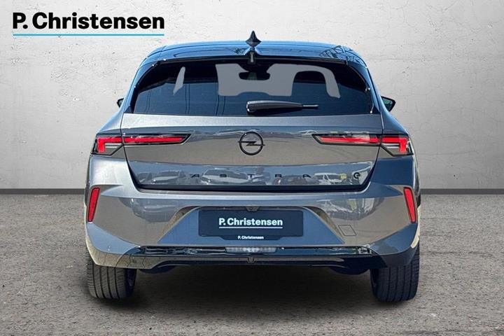 Grå Opel Astra-e fra 2024