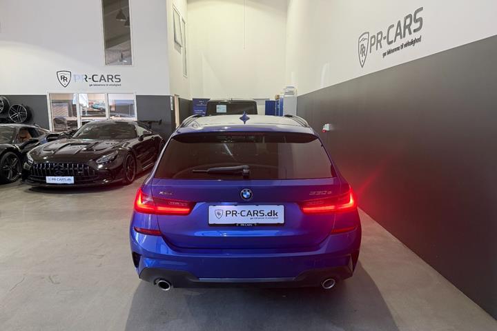 undefined BMW 330e fra 2022