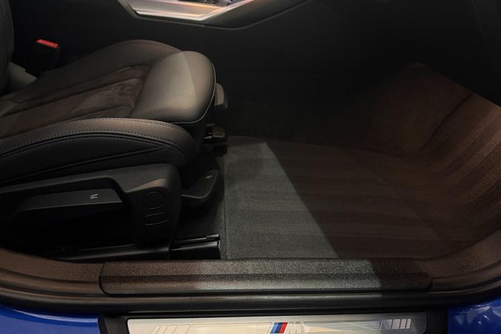 undefined BMW 330e fra 2022