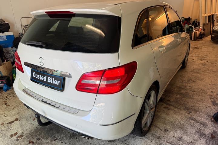 undefined Mercedes B180 fra 2013