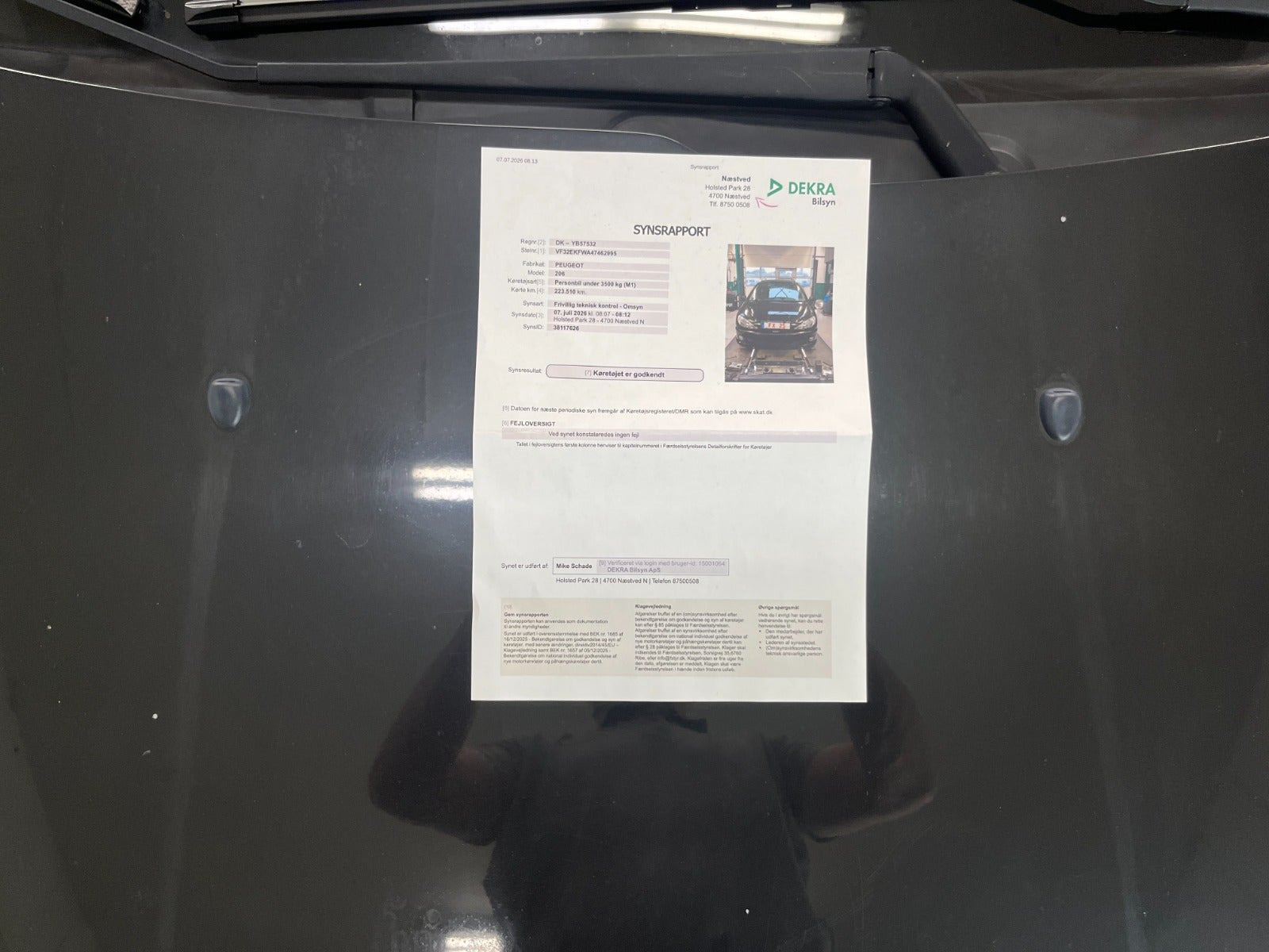 Sort Peugeot 206 fra 2006