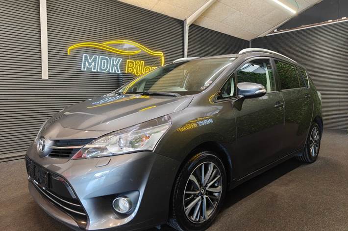 undefined Toyota Verso fra 2016