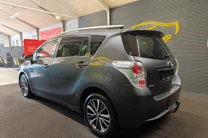 undefined Toyota Verso fra 2016