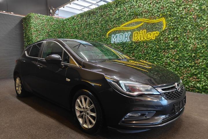 undefined Opel Astra fra 2017 set udefra