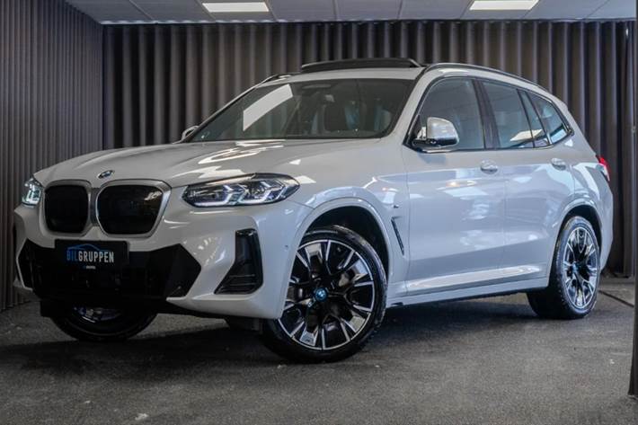 Hvid BMW iX3 fra 2024