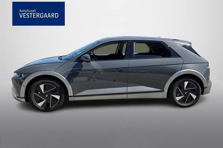 Grå Hyundai Ioniq 5 fra 2025