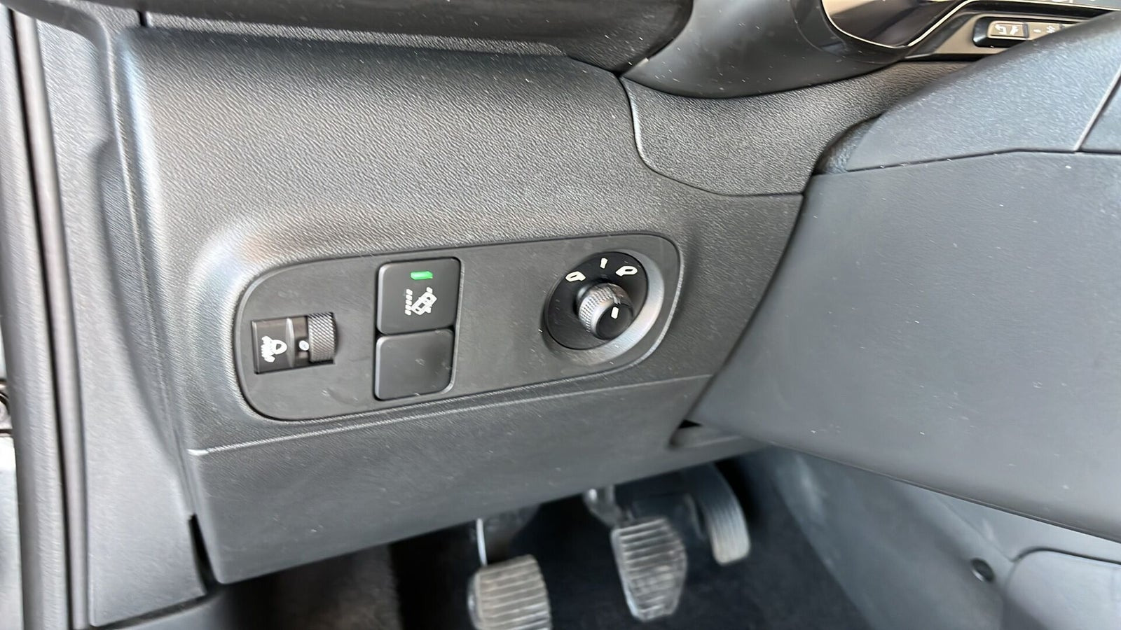 Grå Citroën C3 fra 2017