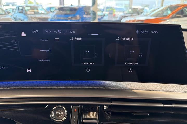 Sort Peugeot e-3008 fra 2025