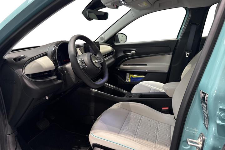 Blå Fiat 600e fra 2025