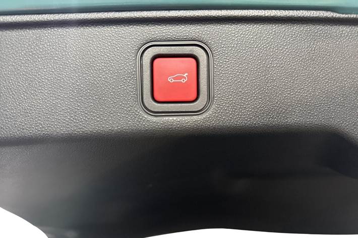 Blå Fiat 600e fra 2025